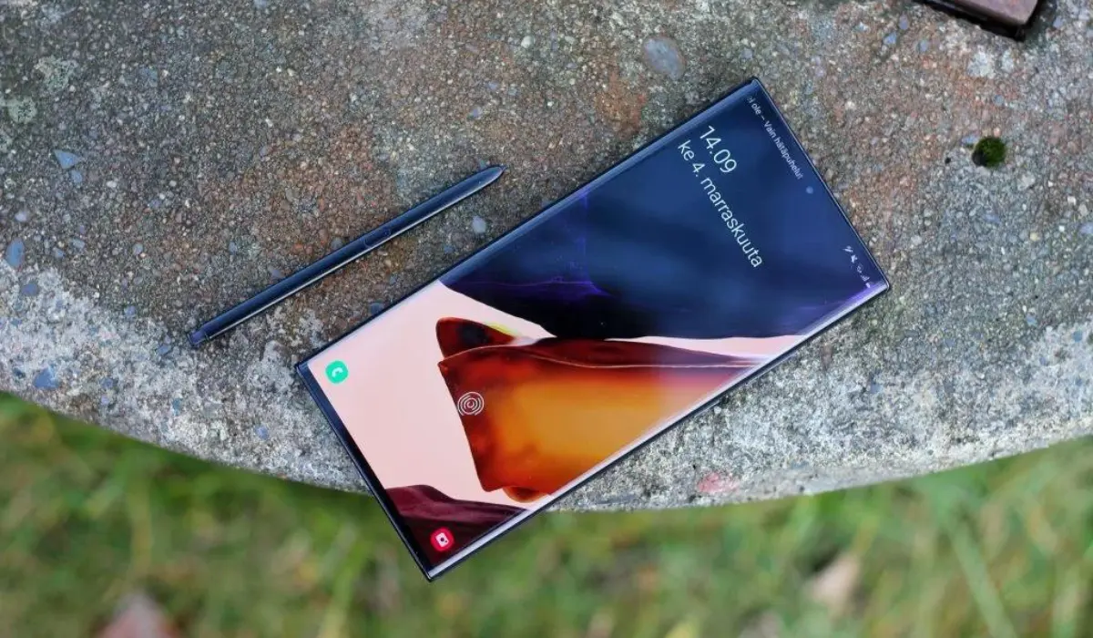 Man hinh hietn thi tren Note 20 Ultra 5G