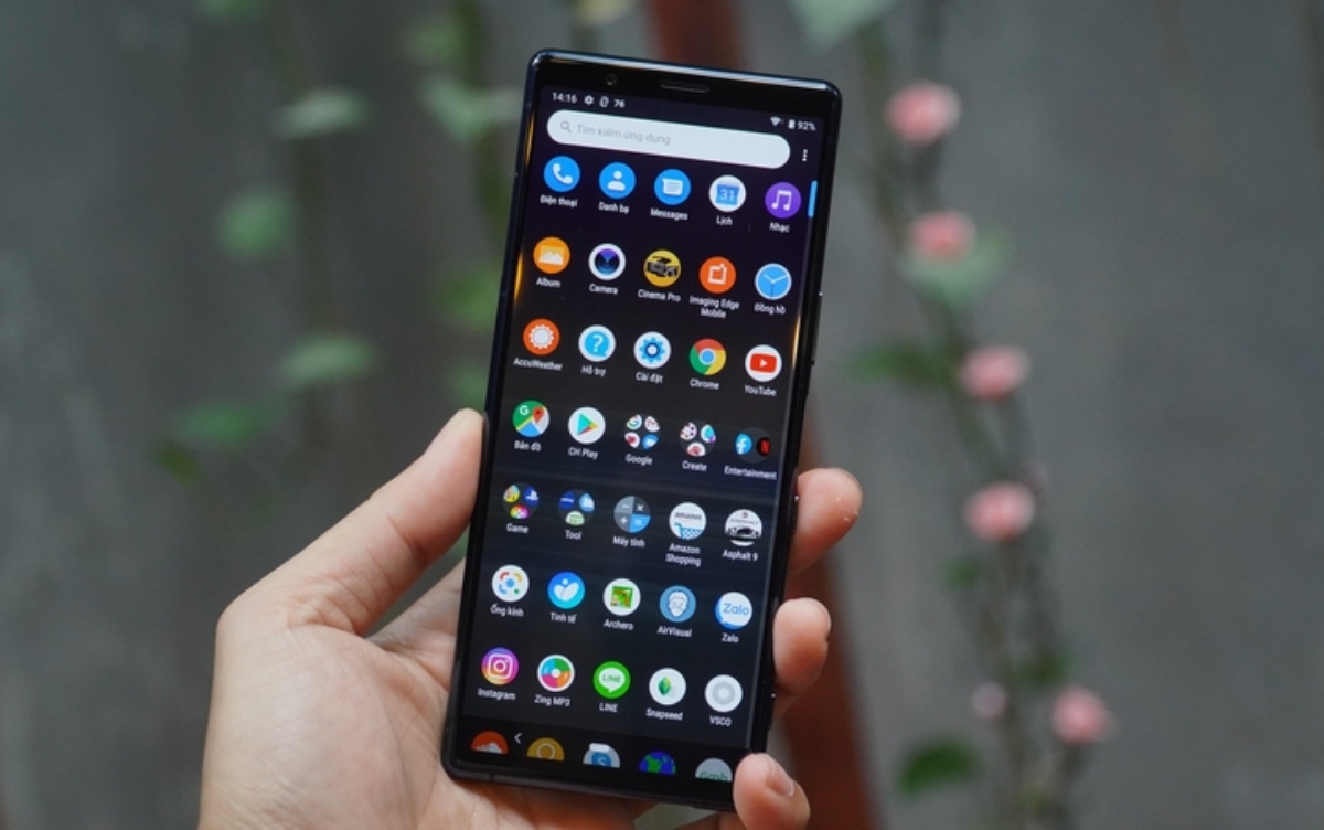 so sanh sony xperia 5 series 8