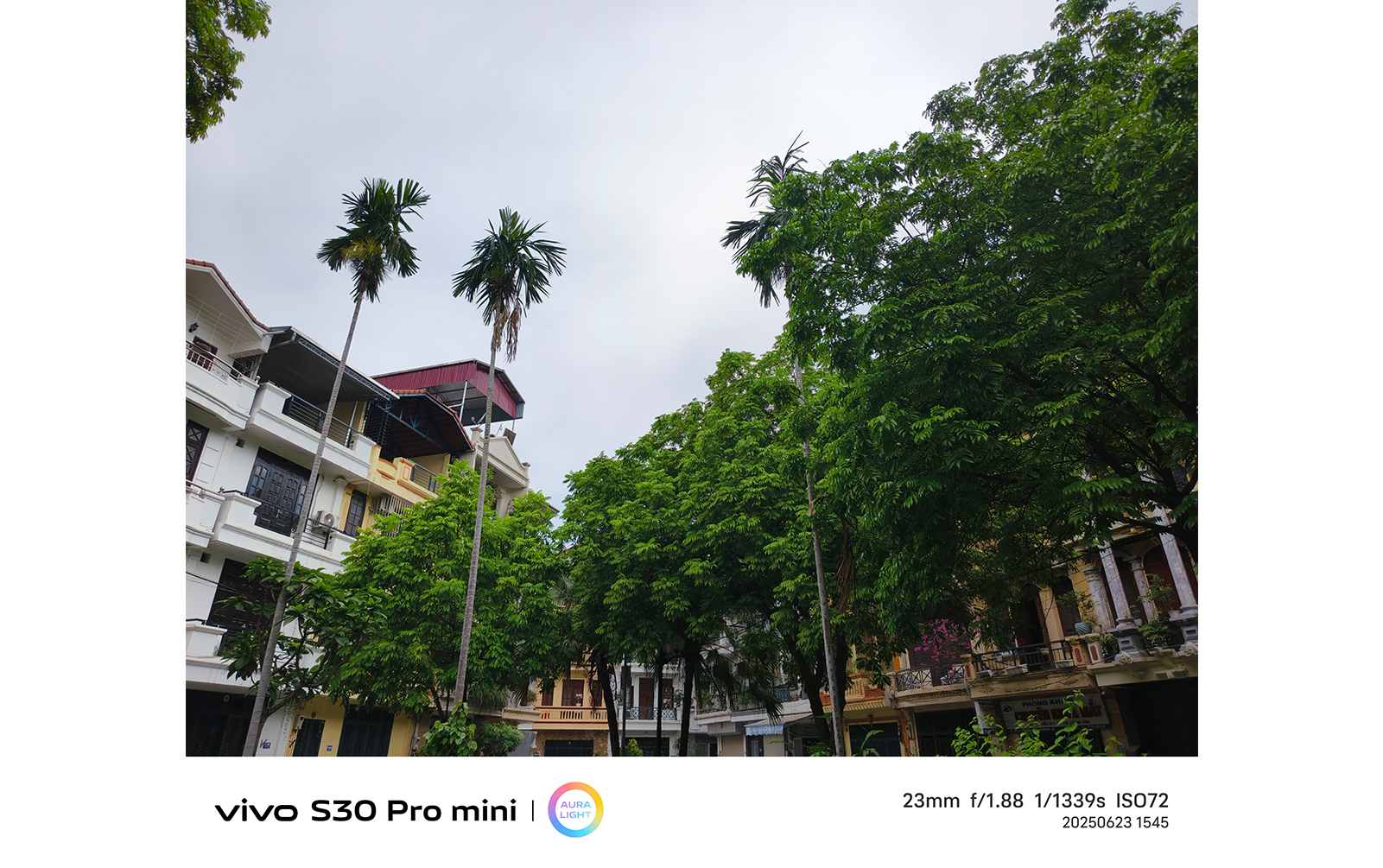 vivo s30 pro mini 17